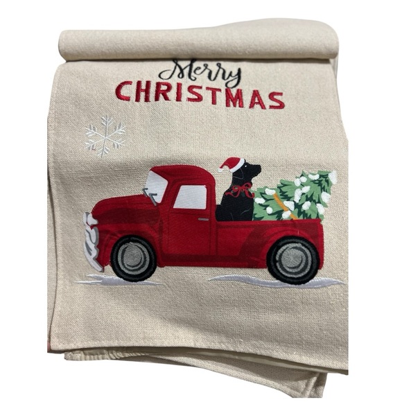 72 Inch Table Runner + 4 Placemat Set Red Truck Black Lab Dog Christmas - Picture 5 of 7